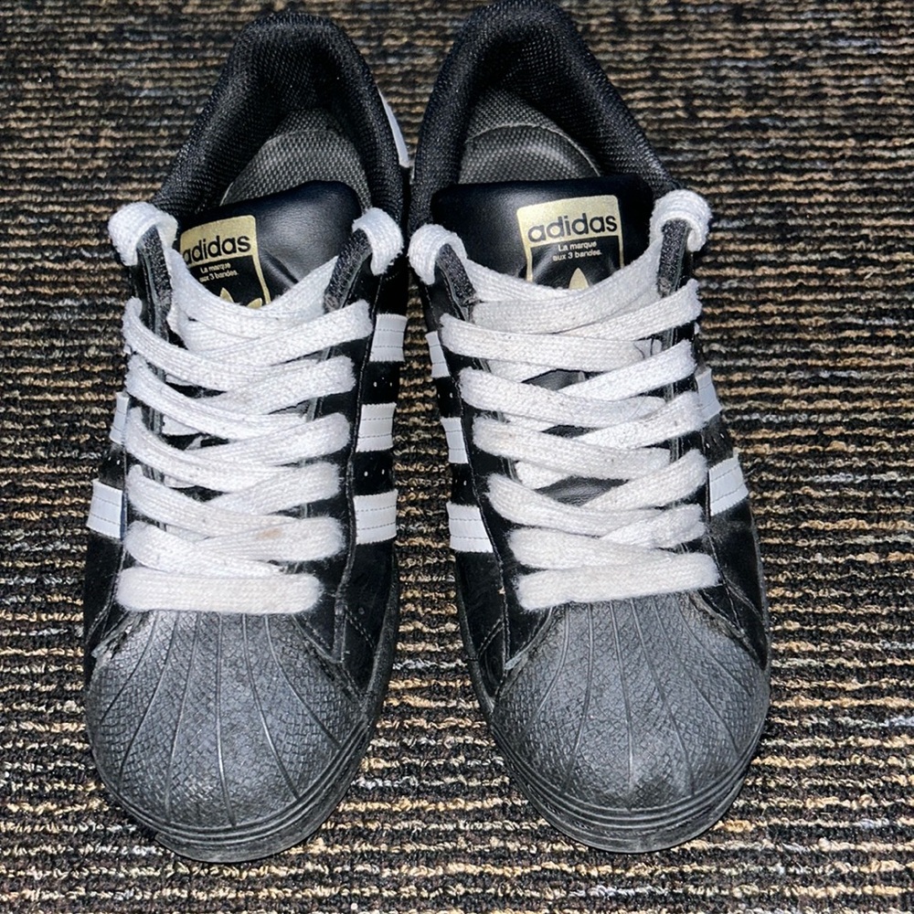 Black Superstar Adidas